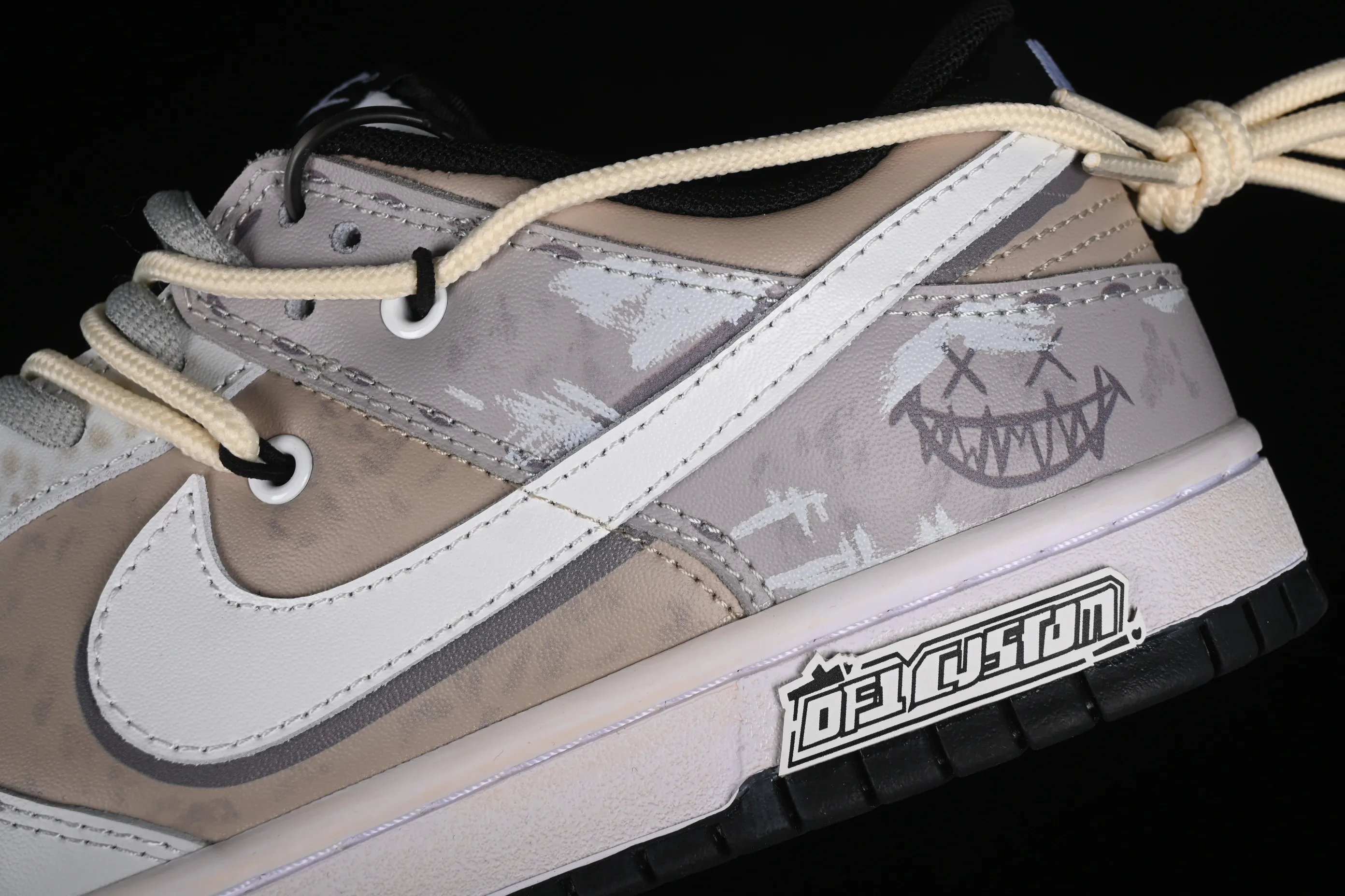 All Categories Nk SB Dunk Series Nk SB Dunk Low Low-top sneakers Nk Dunk Low "Joker" Speed ​​Space Destroyer White Gray SB strap low-top casual sneakers DD1391-100